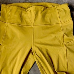 LULULEMON LEGGINGS SZ. 10